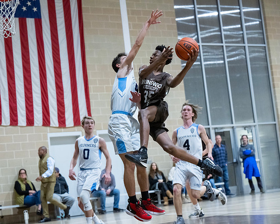 basketball_9th_2023-02-01_dburns_7916