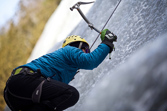 campdudley16_iceclimbing_bd_5831