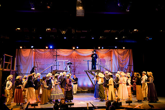 hmspinafore_springmusical25_sat2_us_ah_0204