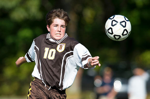 homecoming14_soccer_3rdsbrown_db_9357