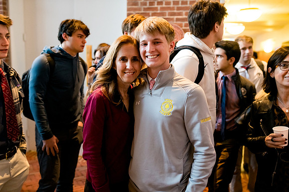 mothersonbfast23_ah_0044