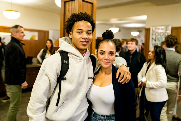 mothersonbfast23_ah_0055