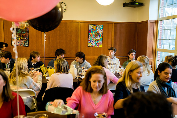 mothersonbfast23_ah_0060
