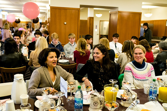mothersonbfast23_ah_0065