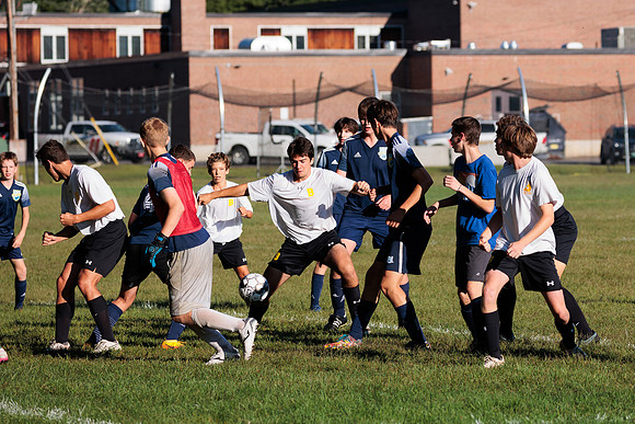 randolphvt2223_tripsoccerpre_game_bdf2_0039b