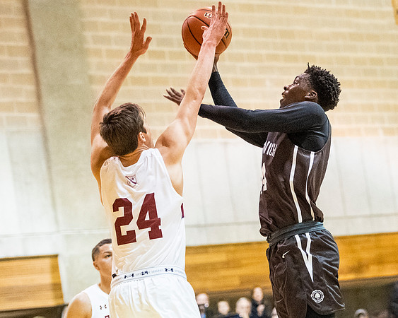 basketball_2018-12-01_dburns_1620-2