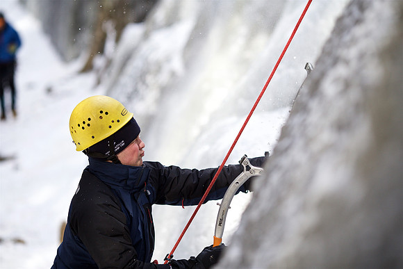campdudley16_iceclimbing_bd_6042