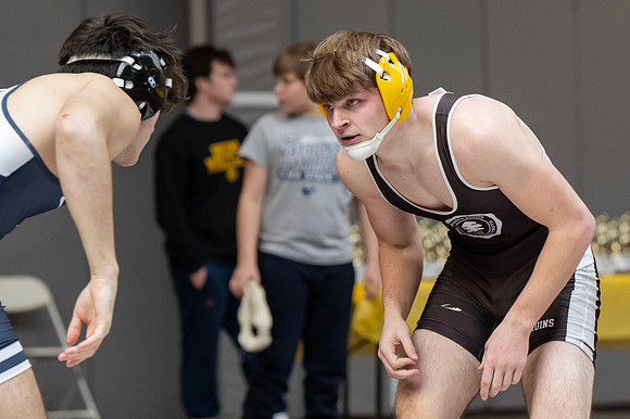 wrestling_bit23_dburns_1850