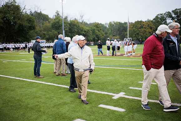 hc22_football_1962intro_bdf2_6429