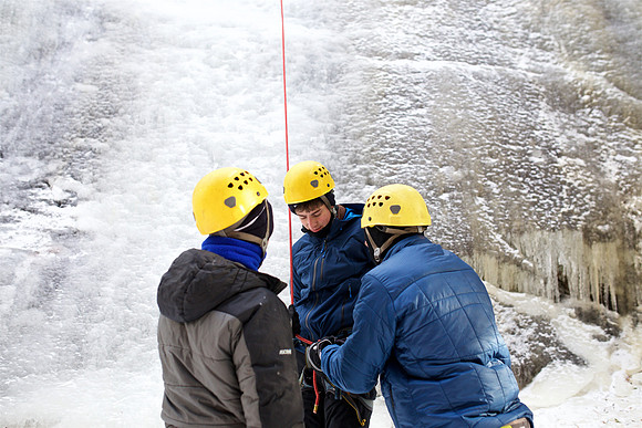 campdudley16_iceclimbing_bd_1596