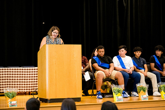 horizons_graduation24_ah_0052