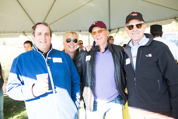 alumni_tent_crowd_hc13_jk_6245