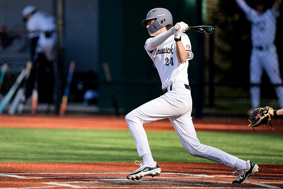 baseball_jv_2025-04-15_ah_0120