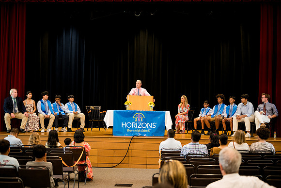 horizons_graduation26_ah_0029