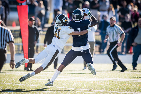 football_nepsac16_wkl_3727
