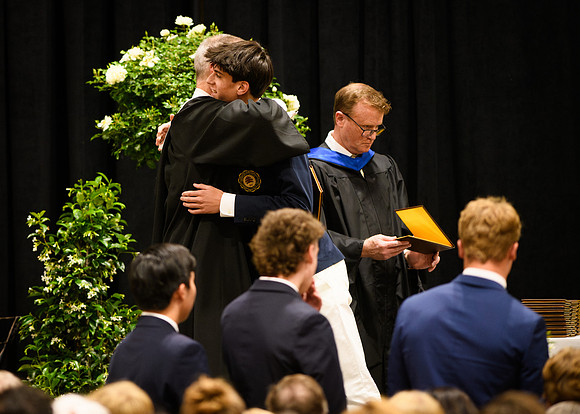 graduation25_diploma_wkl1_4840