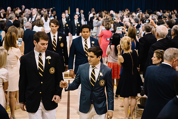 graduation16_hp_9936