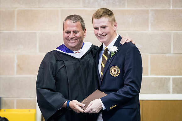 graduation18_wkl_4083