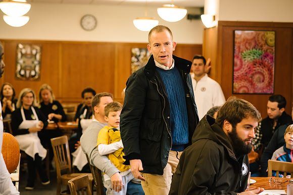 hc18_fballbfast_ah_0015