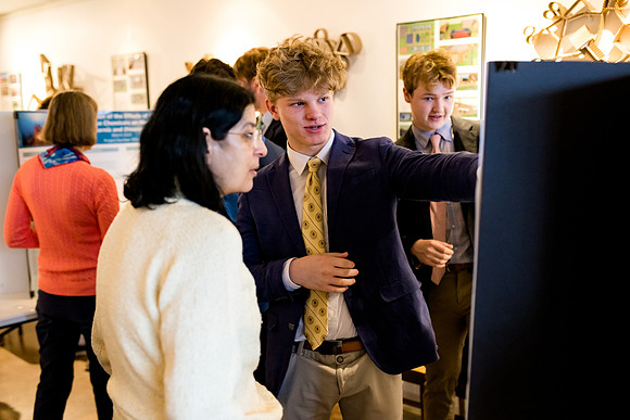 scienceprojects23_us_ah_0051