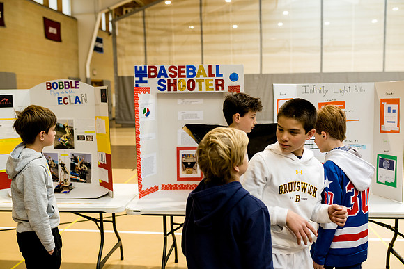 sciencefair23_ms_ah_0029