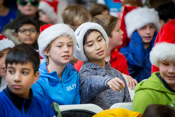 holiday_allschool16_jfess_6519