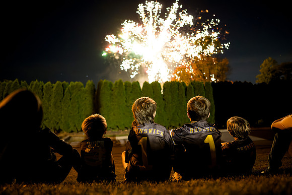 hc24_fireworks_ah_0041