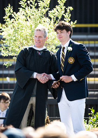 graduation23_diploma_wkl2_9221b