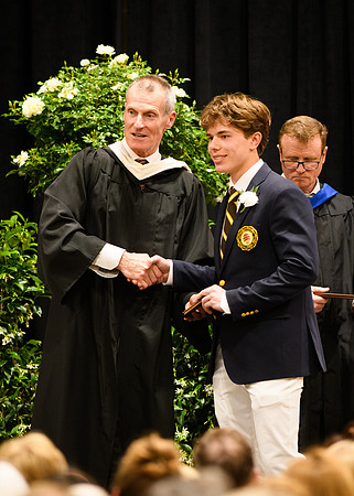 graduation25_diploma_wkl1_4854-2