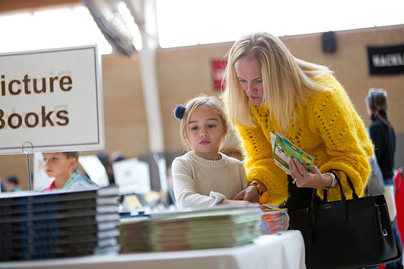 bookfair19_mkras_0152
