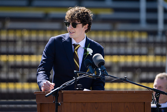 graduation23_preview_rras2_2208