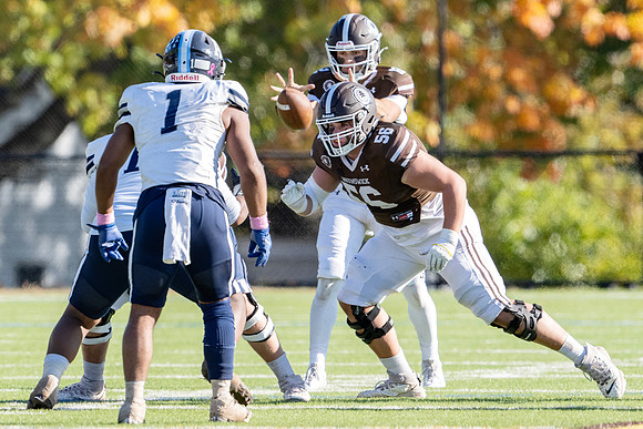 hc24_football_dburns2_3146