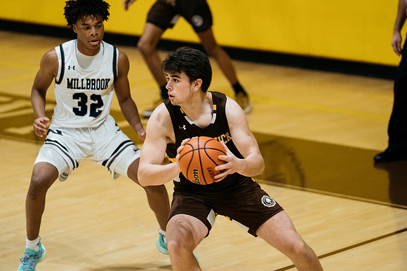 athletics_kingst_12-07-2022_jk_6526