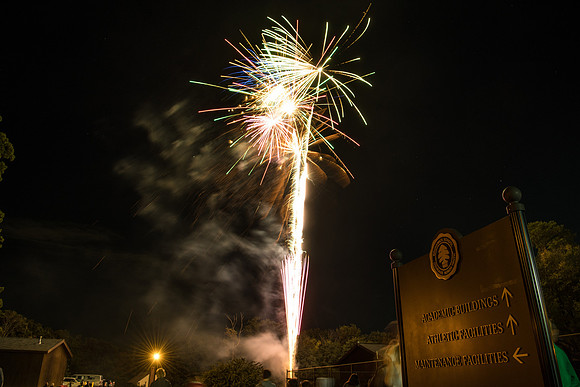 hc18_bonfireworks_wkl_3852