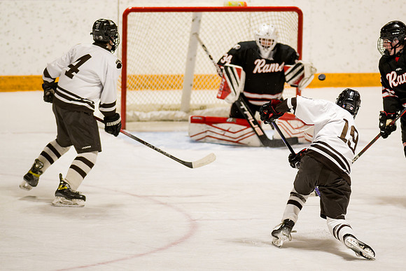 hockey_jv_2025-01-28_ah_0172