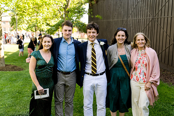 graduation23_post_ah_0433