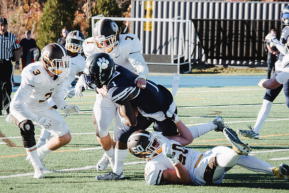 football_nepsac16_hp_3002