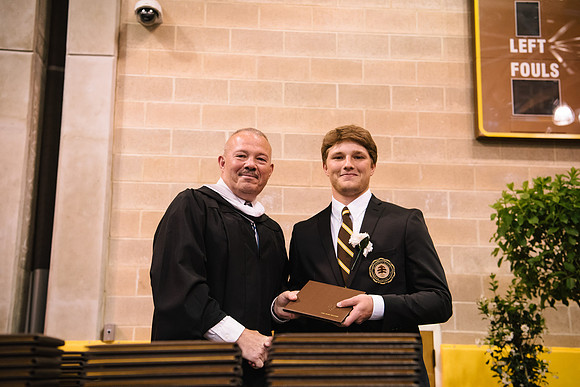 graduation18_ah_0135