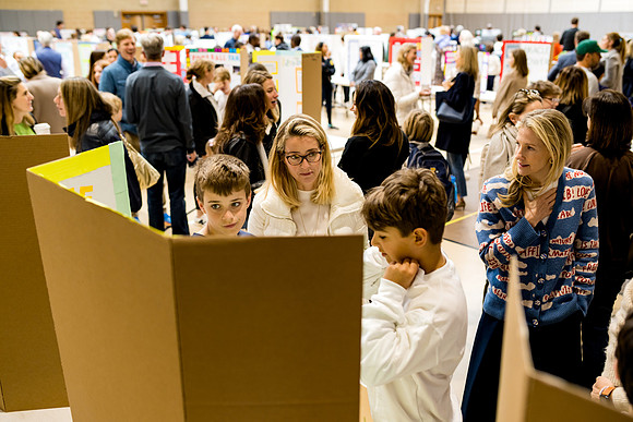 sciencefair23_ms_ah_0045
