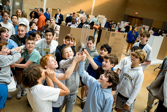 sciencefair25_ms_ah_0097