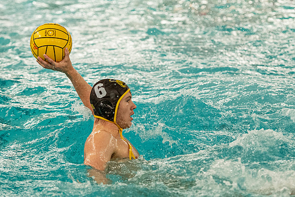 waterpolo_2021-10-09_varsitya_dburns_4333