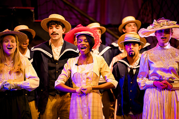 hmspinafore_springmusical25_sat2_us_ah_0196