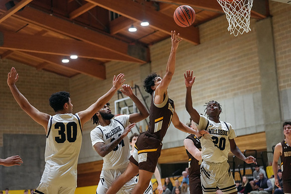 athletics_kingst_12-07-2022_jk_8262