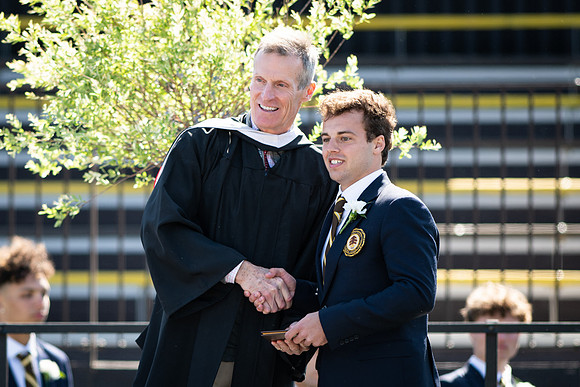 graduation23_diploma_wkl2_9272