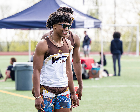 trackfield_2023-04-15_dburns_1998