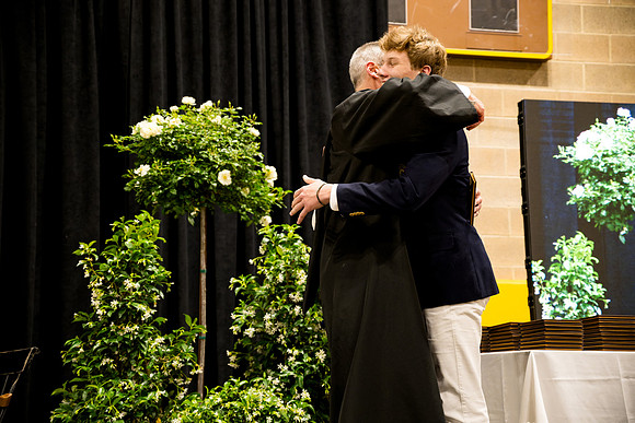 graduation25_diploma_ah_0708