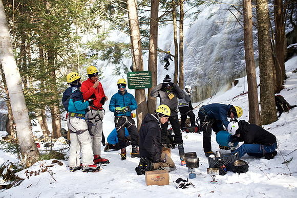 campdudley16_iceclimbing_bd_1610