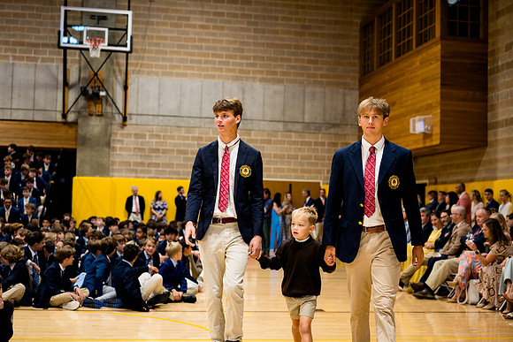 firstday26_assembly_ah_0213