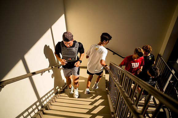 sept11_stairclimb26_ah_0008