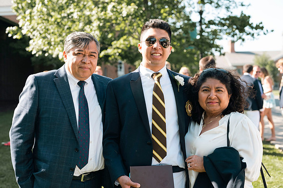 graduation23_post_rm_4011